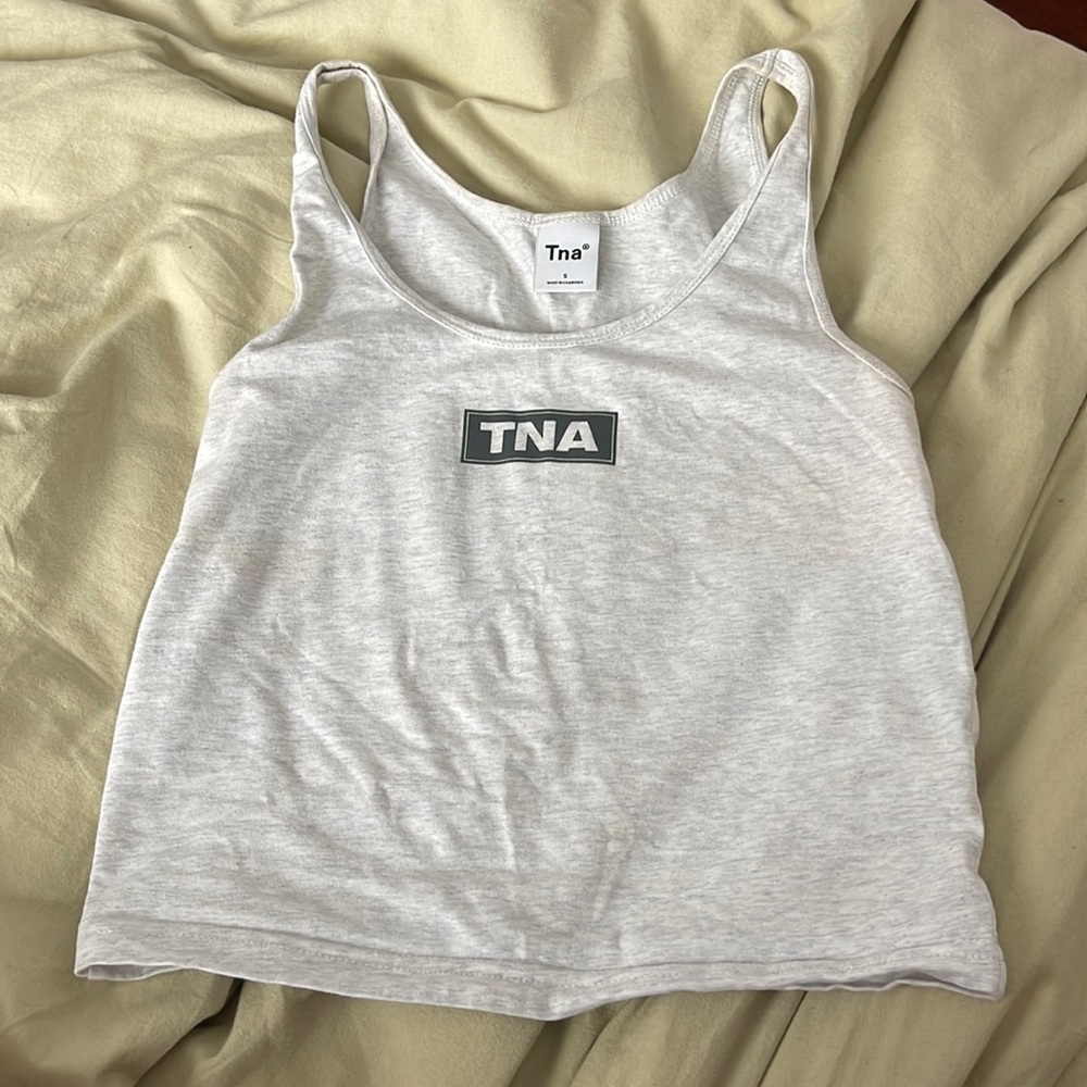 Aritzia Crop Top